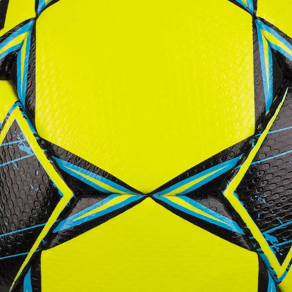 Seleccione el balón de fútbol X-Turf