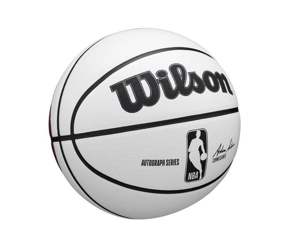Balón de baloncesto mini autografiado del equipo Wilson NBA T3