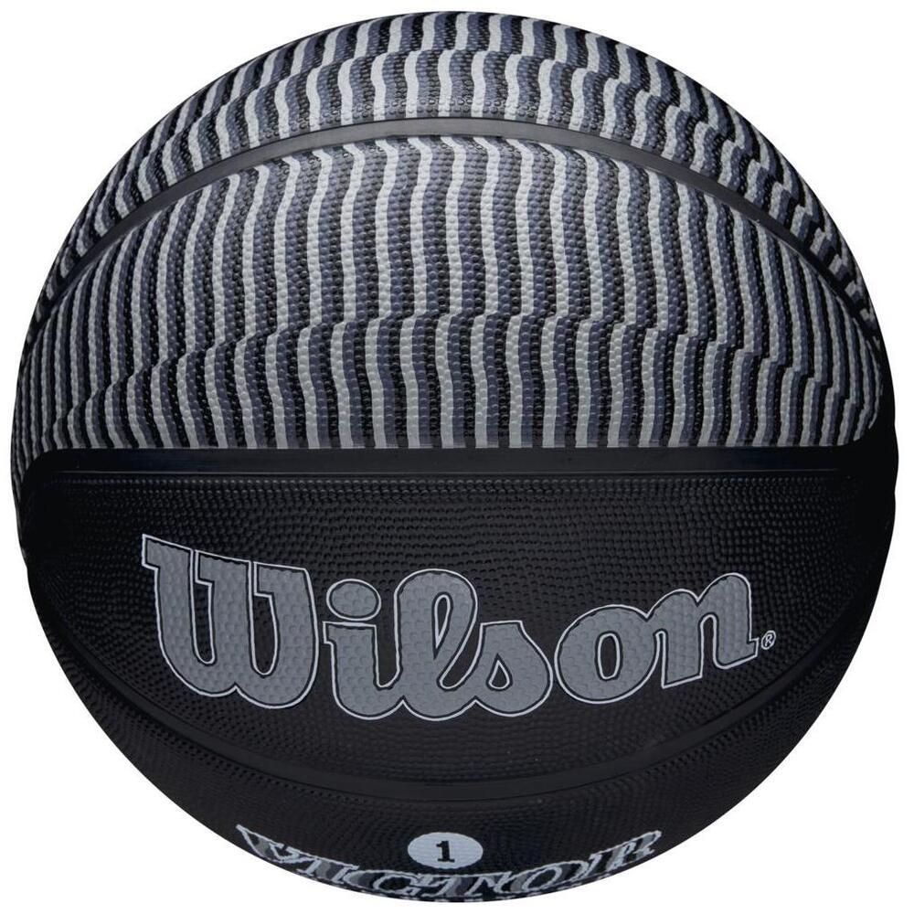 Wilson, jugador de la NBA, Victor Wembanyama, baloncesto