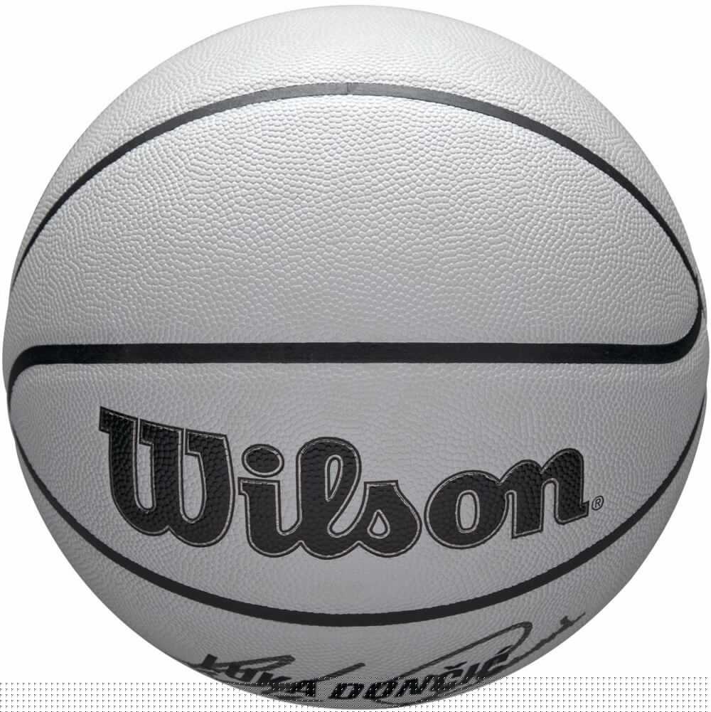 Wilson NBA Player Icon UV Luka Doncic Basketball